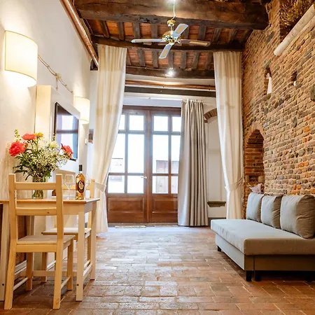 Antica Casa Dei Rassicurati 5*