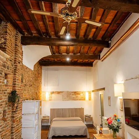 Antica Casa Dei Rassicurati 5*