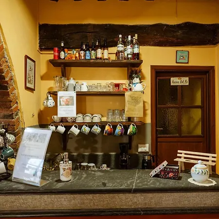 Antica Casa Dei Rassicurati 5* Montecarlo